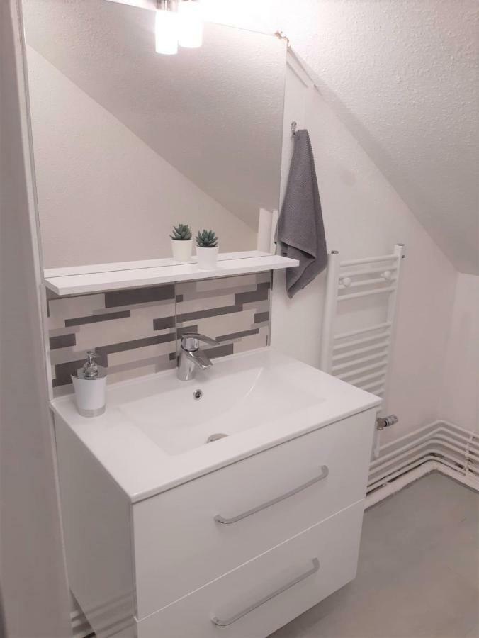 Myhome Basel 3a46 Apartment